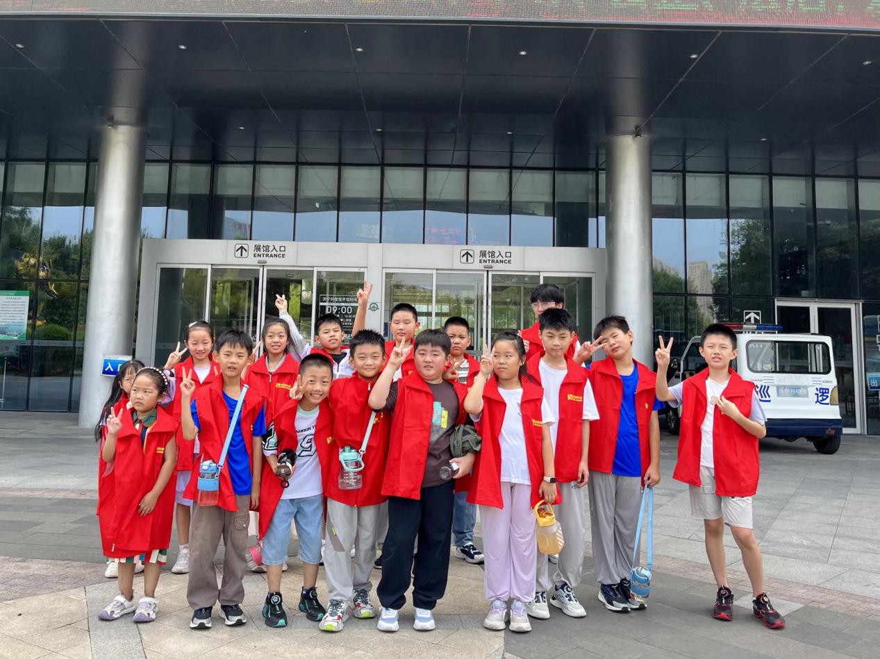 快乐“暑”期 不负所“托”---- OG真人官方公司2024年暑期员工子女爱心托管班圆满结业